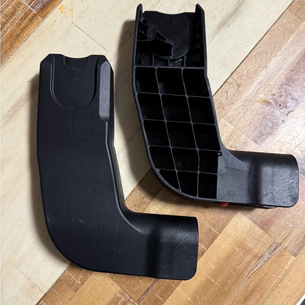 Zoe Baby twin v2 stroller car seat adapters (nuna, maxi cosi,britax)